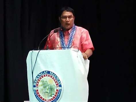 barangay mauway captain|Mayor Ben leads oath.
